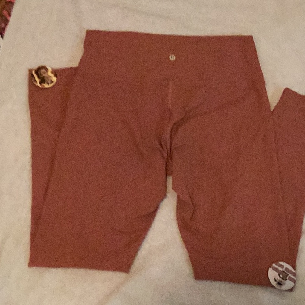 ||~LULULEMON LEGGINGS~|| - Picture 4 of 5